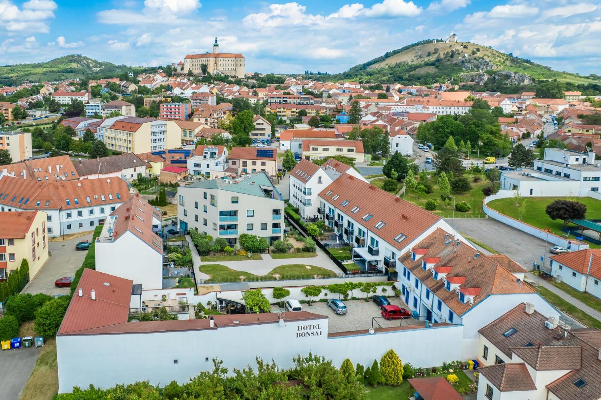 Palm Garden Apartment 2 Mikulov Bagian luar foto